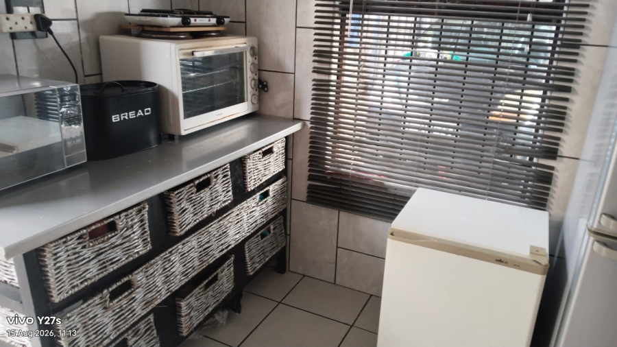 2 Bedroom Property for Sale in Bernadino Heights Western Cape